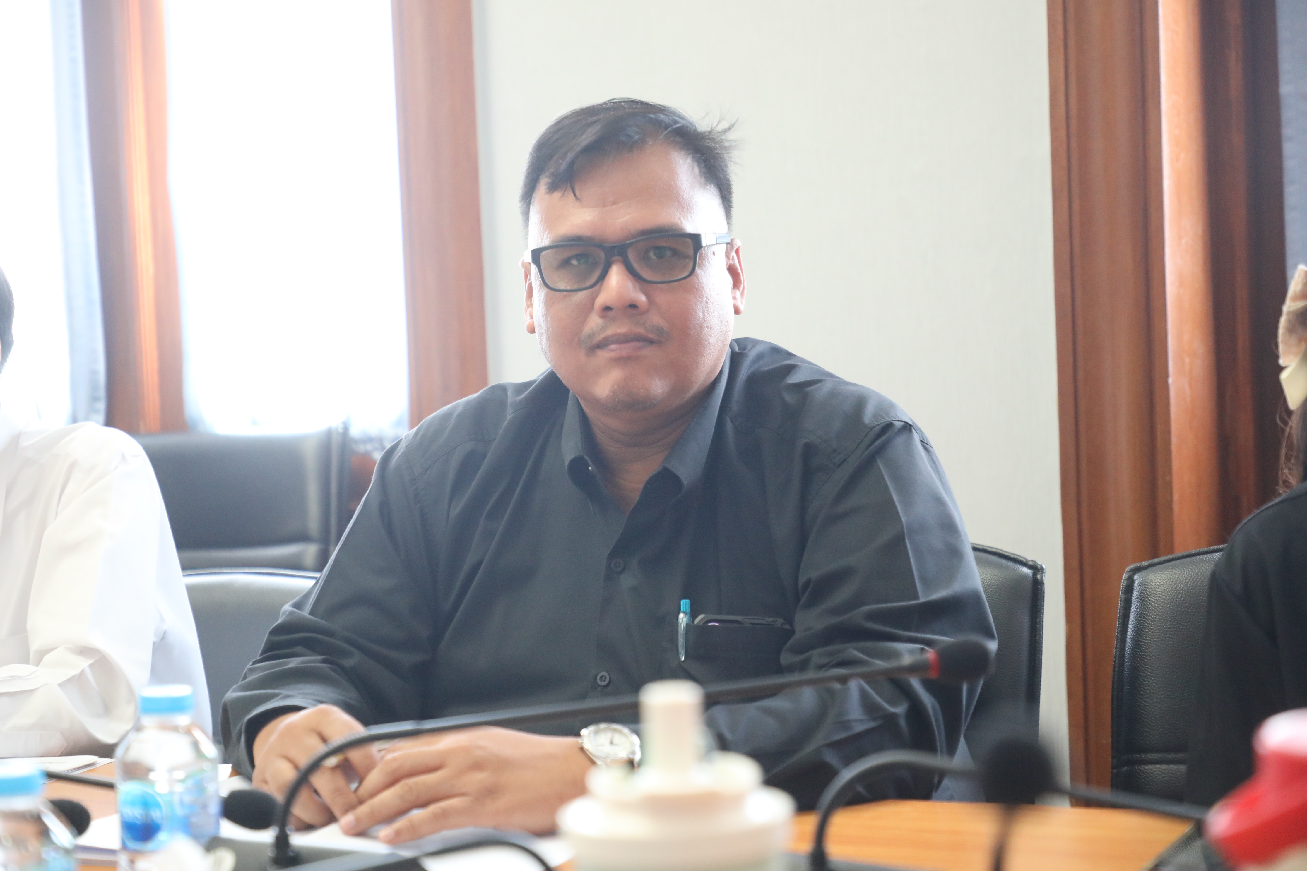 title - ส.ป.ก. ประชุมแนวทางปฏิบัติตามกฎกระทรวงการแบ่งแยกหรือโอนสิทธิในที่ดินของผู้ได้รับสิทธิโดยการปฏิรูปที่ดินเพื่อเกษตรกรรม พ.ศ. 2567 กรณีการแบ่งแยกหรือโอนสิทธิในที่ดินไปยัง ส.ป.ก.